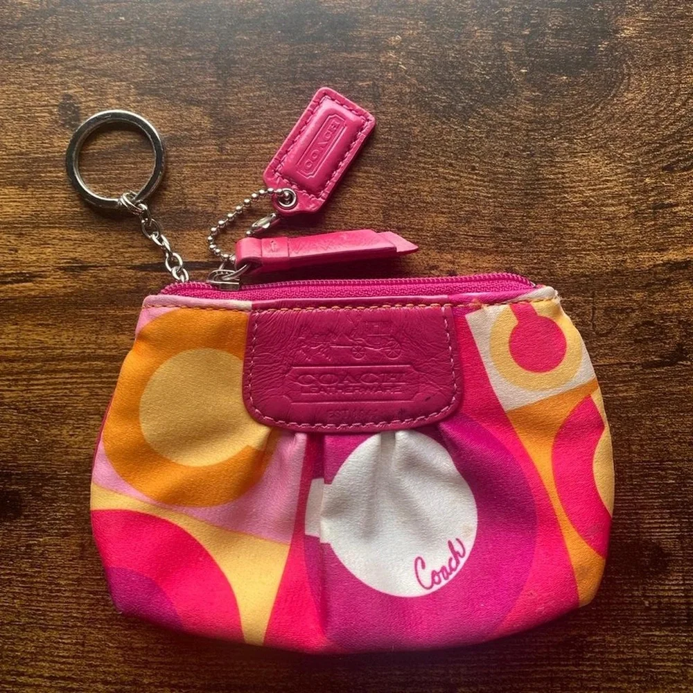 Pink, Orange & White Graphic Wristlet Set